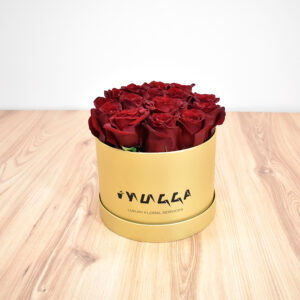 Κουτί με τριαντάφυλλα